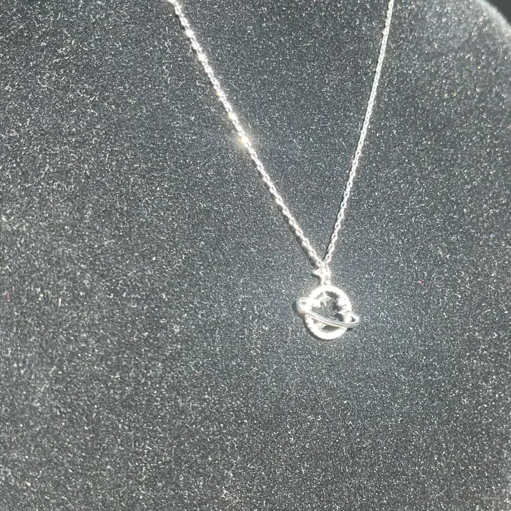 Collier Julia